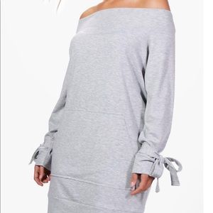 Off shoulder sweat dress